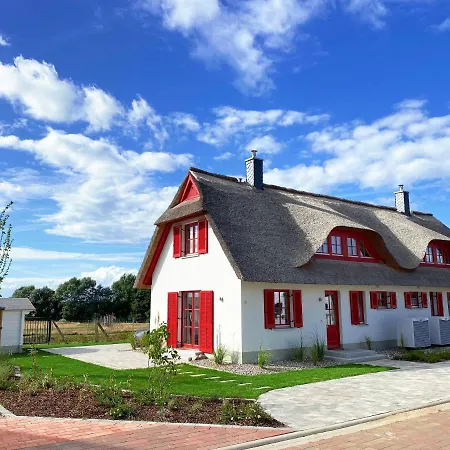 Haus Zwischen Muehle Und