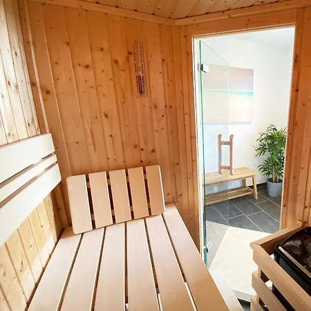 Haus Zwischen Muehle Und Apartment